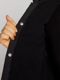 Anorak Acolchado Sin Mangas - Negro -Zalaris Tienda anorak acolchado sin mangas negro akv23 2 frb6