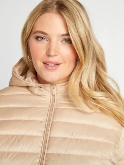 Anorak De Botellas Recicladas - BEIGE HACE -Zalaris Tienda anorak de botellas recicladas beige hace ads31 1 frb5