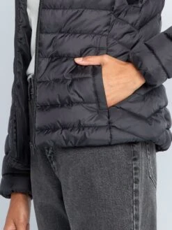 Anorak De Botellas Recicladas - Negro -Zalaris Tienda anorak de botellas recicladas negro adq08 4 frb5