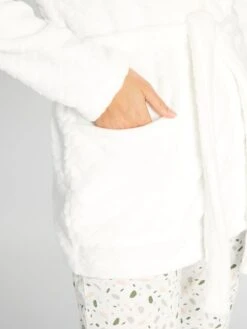 Bata De Tejido Polar - Blanco -Zalaris Tienda bata de tejido polar blanco anp36 1 frb5