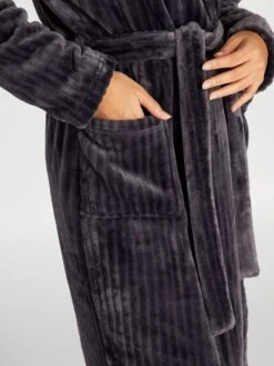 Bata De Tejido Polar - GRIS NUEVE -Zalaris Tienda bata de tejido polar gris nueve arm07 1 frb4