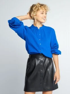 Blusa De Gasa De Algodón Con Cuello Alto - Azul