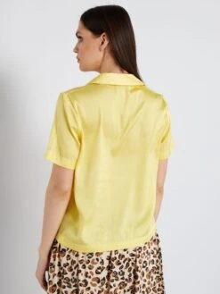 Blusa De Raso 'JDC' - Amarillo -Zalaris Tienda blusa de raso jdc amarillo zq388 2 frb4