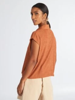 Blusa Gofrada Sin Mangas - MARRON -Zalaris Tienda blusa gofrada sin mangas marron awd45 2 frb4