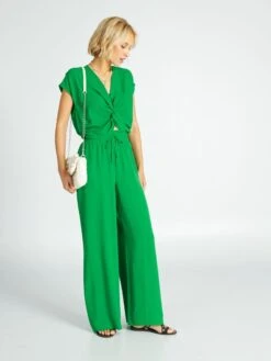 Blusa Satinada Crop Top - Verde -Zalaris Tienda blusa satinada crop top verde amy91 2 frb2