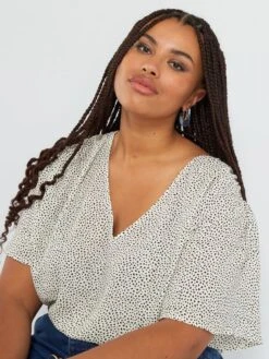 Blusa Vaporosa Con Escote De Pico - BLANCO -Zalaris Tienda blusa vaporosa con escote de pico blanco anj92 3 frb5