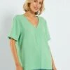 Blusa Vaporosa Con Escote De Pico 'JDY' - VERDE