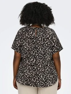 Blusa Vaporosa 'Only Carmakoma' - Leopardo -Zalaris Tienda blusa vaporosa only carmakoma leopardo aud34 4 frb3