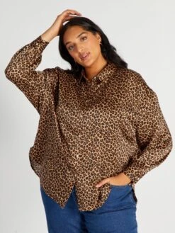 Camisa De Efecto Satinado Cuello Italiano - BEIGE