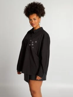 Camisa Lisa Con Ojales De Fantasía - Negro -Zalaris Tienda camisa lisa con ojales de fantasia negro ayd17 1 frb2