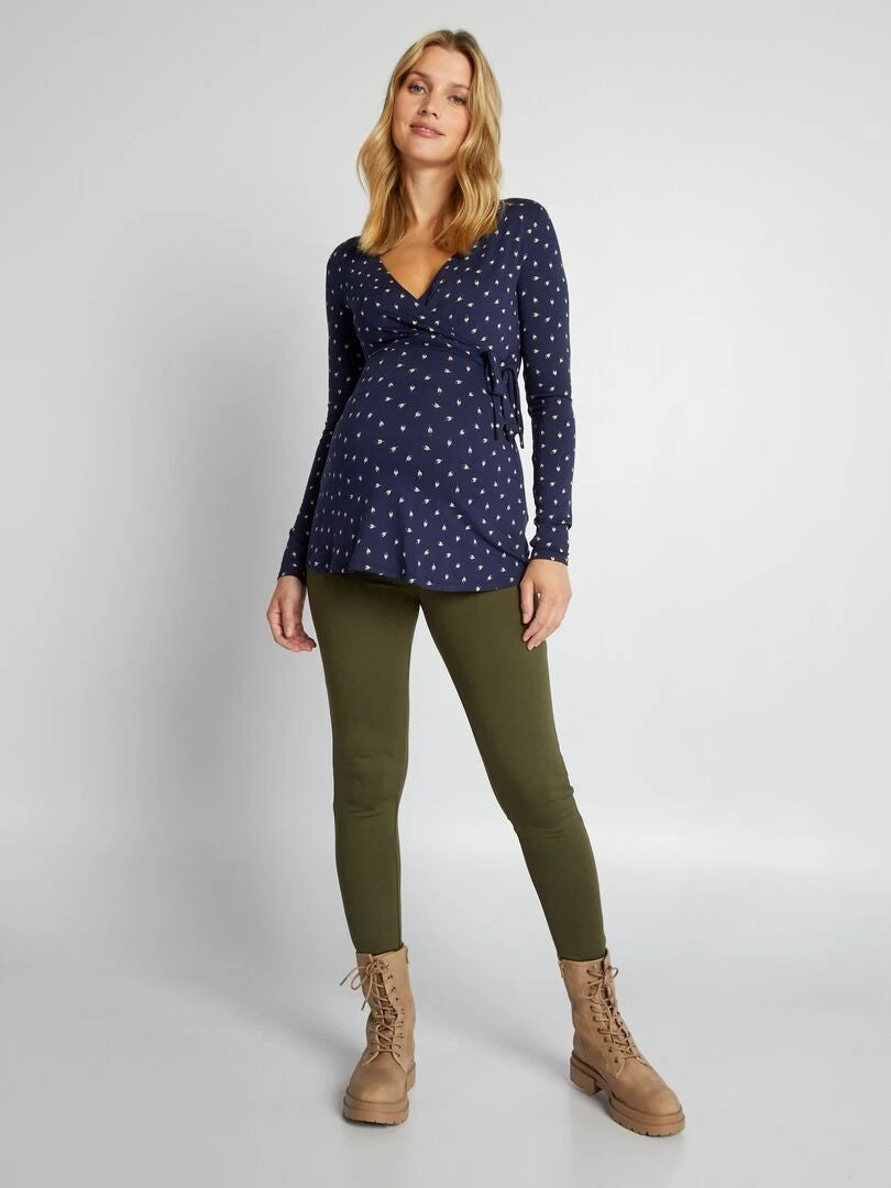 Camiseta Con Cuello Cruzado - FLOR DE IRIS 3 Camiseta Con Cuello Cruzado - FLOR DE IRIS