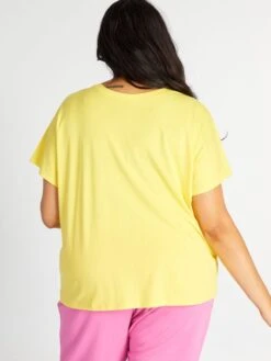 Camiseta Con Cuello Redondo - AMARILLO -Zalaris Tienda camiseta con cuello redondo amarillo ajy86 2 frb3