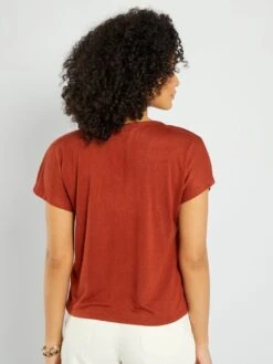 Camiseta Con Escote Abotonado - Marrón -Zalaris Tienda camiseta con escote abotonado marron asm66 2 frb3