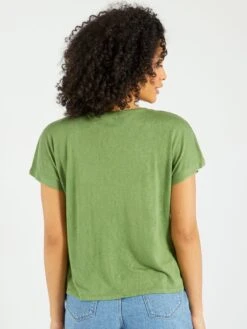 Camiseta Con Escote Abotonado - Verde Pino -Zalaris Tienda camiseta con escote abotonado verde pino asm66 4 frb4