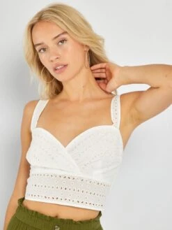 Camiseta Crop Top De Bordado Inglés - Blanco -Zalaris Tienda camiseta crop top de bordado ingles blanco amy95 1 frb4