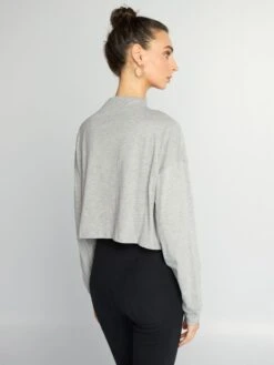 Camiseta De Cuello Alto - GRIS -Zalaris Tienda camiseta de cuello alto gris ami80 1 frb3