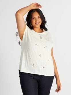 Camiseta De Cuello Redondo Con Bordado - BEIGE -Zalaris Tienda camiseta de cuello redondo con bordado beige asm67 1 frb4