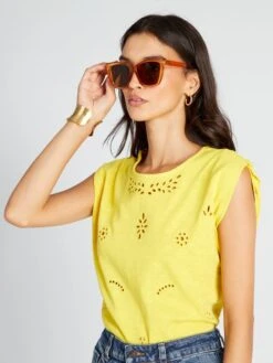 Camiseta De Punto De Canalé Con Calados - AMARILLO -Zalaris Tienda camiseta de punto de canale con calados amarillo asa79 2 frb3