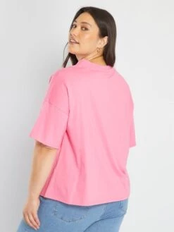 Camiseta 'Jurassic Park' Con Sisa Baja - ROSA -Zalaris Tienda camiseta jurassic park con sisa baja rosa ame69 1 frb3