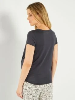 Camiseta Premamá Anudada Por Delante - Gris Oscuro -Zalaris Tienda camiseta premama anudada por delante gris oscuro ahq35 1 frb3