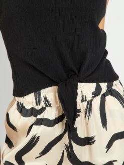 Camiseta Sin Mangas Con Cordón Anudable - Negro -Zalaris Tienda camiseta sin mangas con cordon anudable negro arp73 2 frb4