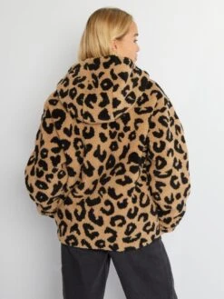 Cazadora De Borreguito Con Estampado De 'leopardo' - AOLEO -Zalaris Tienda cazadora de borreguito con estampado de leopardo aoleo anw94 1 frb4
