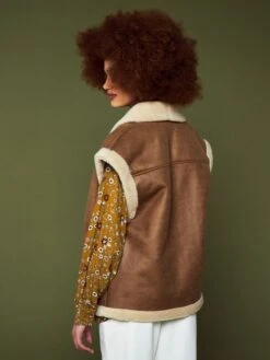 Chaleco De Borreguito - MARRON -Zalaris Tienda chaleco de borreguito marron anm83 1 frb3