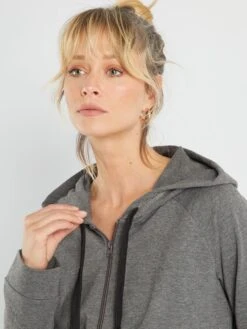Chaqueta De Deporte Con Capucha - Gris -Zalaris Tienda chaqueta de deporte con capucha gris alb34 3 frb5