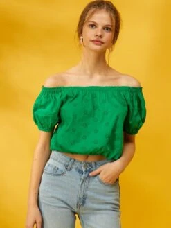 Crop Top Fantasía Con Bordado - VERDE -Zalaris Tienda crop top fantasia con bordado verde zn673 3 frb5