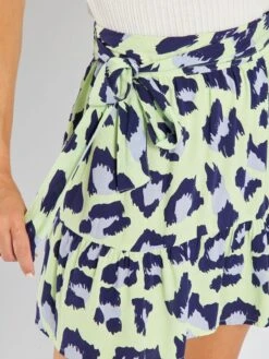 Falda Corta Con Cinturón Anudable 'JDY' - PURPURA -Zalaris Tienda falda corta con cinturon anudable jdy purpura ais72 2 frb4