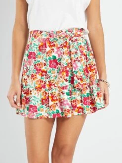 Falda Corta Con Cinturón Anudable 'JDY' - ROSA