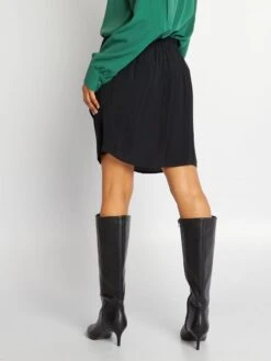 Falda Corta De Punto De Crepé - Negro -Zalaris Tienda falda corta de punto de crepe negro aje51 1 frb4