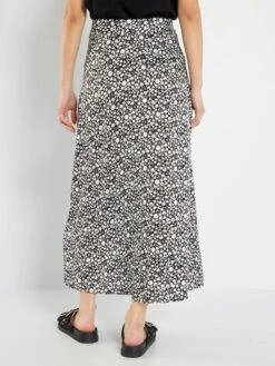 Falda Larga De Raso - NEGRO -Zalaris Tienda falda larga de raso negro zn933 1 frb3