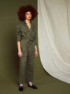 Mono Con Bolsillos Con Solapa - VERDE QUEMADO -Zalaris Tienda mono con bolsillos con solapa verde quemado axz64 2 frb3