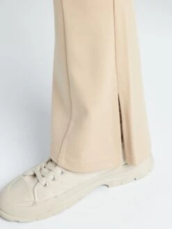 Pantalón Flare Bootcut Con Aberturas - BEIGE -Zalaris Tienda pantalon flare bootcut con aberturas beige adz41 1 frb5