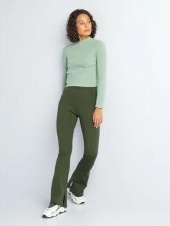 Pantalón Flare Bootcut Con Aberturas - VERDE