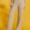 Pantalón Flare De Punto De Croché - BEIGE