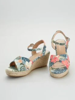 Sandalias Con Cuña Estampadas - VERDE -Zalaris Tienda sandalias con cuna estampadas verde alg38 1 frb5