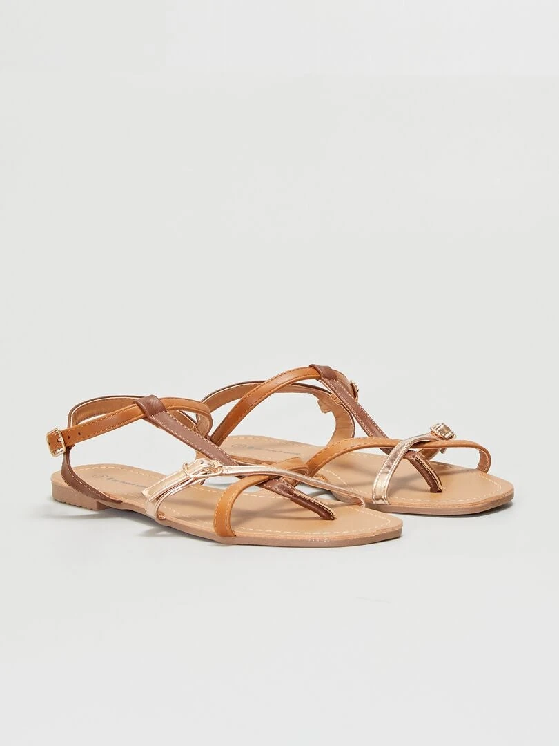 Sandalias Planas Con Tiras Efecto Chancla - MARRON 3 Sandalias Planas Con Tiras Efecto Chancla - MARRON