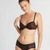 Sujetador De Encaje Con Relleno - NEGRO