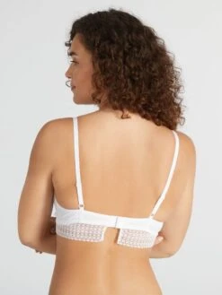 Sujetador De Triángulo Con Ribete De Encaje - Blanco -Zalaris Tienda sujetador de triangulo con ribete de encaje blanco aeq64 2 frb3