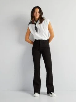 Vaquero Flare - L32 - NEGRO