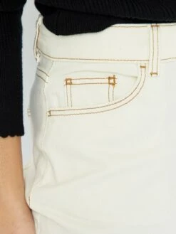 Vaquero Mom Con Talle Muy Alto - L32 - BLANCO -Zalaris Tienda vaquero mom con talle muy alto l32 blanco zk670 2 frb5