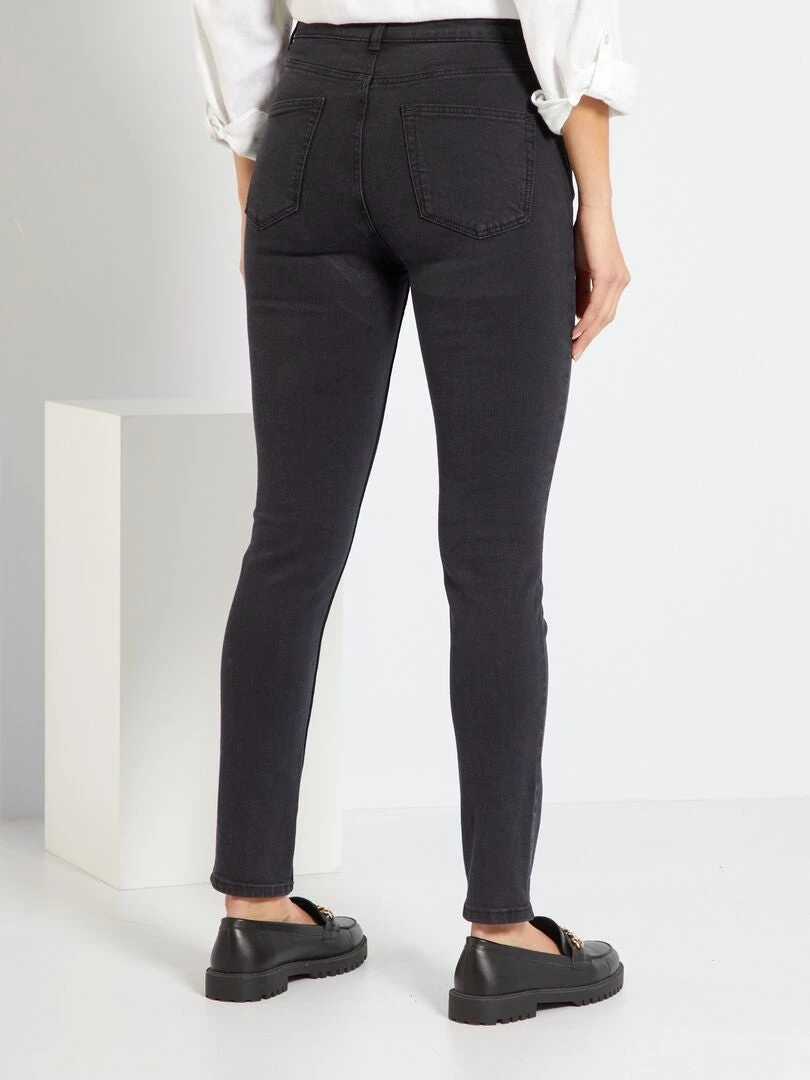 Vaquero Slim De Tiro Alto - L34 - NEGRO 5 Vaquero Slim De Tiro Alto - L34 - NEGRO - Imagen 3