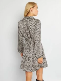 Vestido Corto Con Cinturón - Negro -Zalaris Tienda vestido corto con cinturon negro aji85 3 frb3