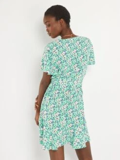 Vestido Corto Cruzado 'JDY' - VERDE -Zalaris Tienda vestido corto cruzado jdy verde ald04 3 frb3