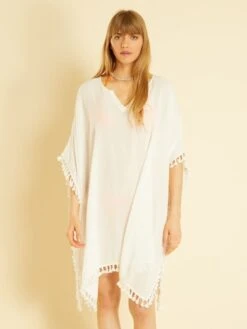 Vestido De Playa Vaporoso Con Pompones - Blanco