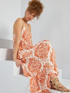 Vestido Largo Con Acabado A Capas - Estampado Castaño